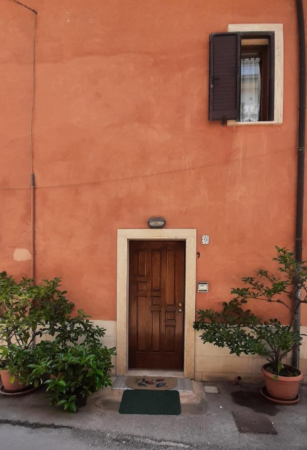 카스텔디상로 La Casa Di Walter E Rosa 빌라 외부 사진