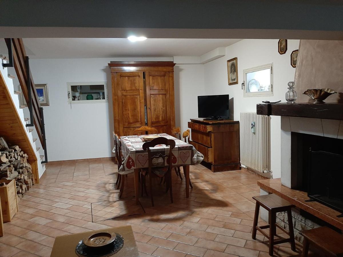 카스텔디상로 La Casa Di Walter E Rosa 빌라 외부 사진